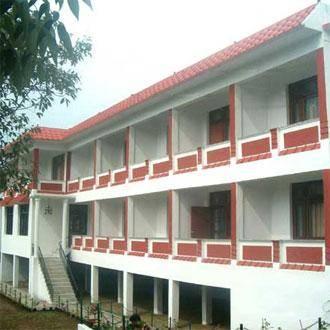 Hotel Maya Regency Bhīm Tāl Buitenkant foto