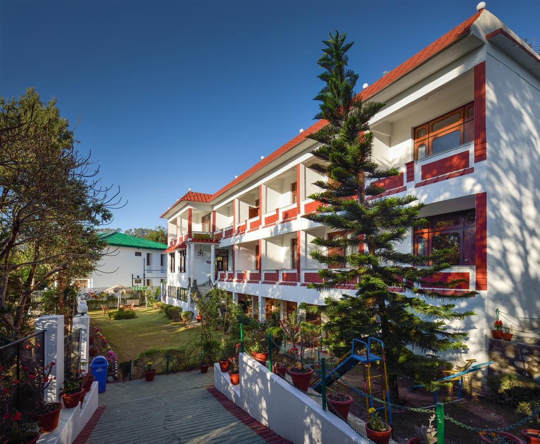 Hotel Maya Regency Bhīm Tāl Buitenkant foto